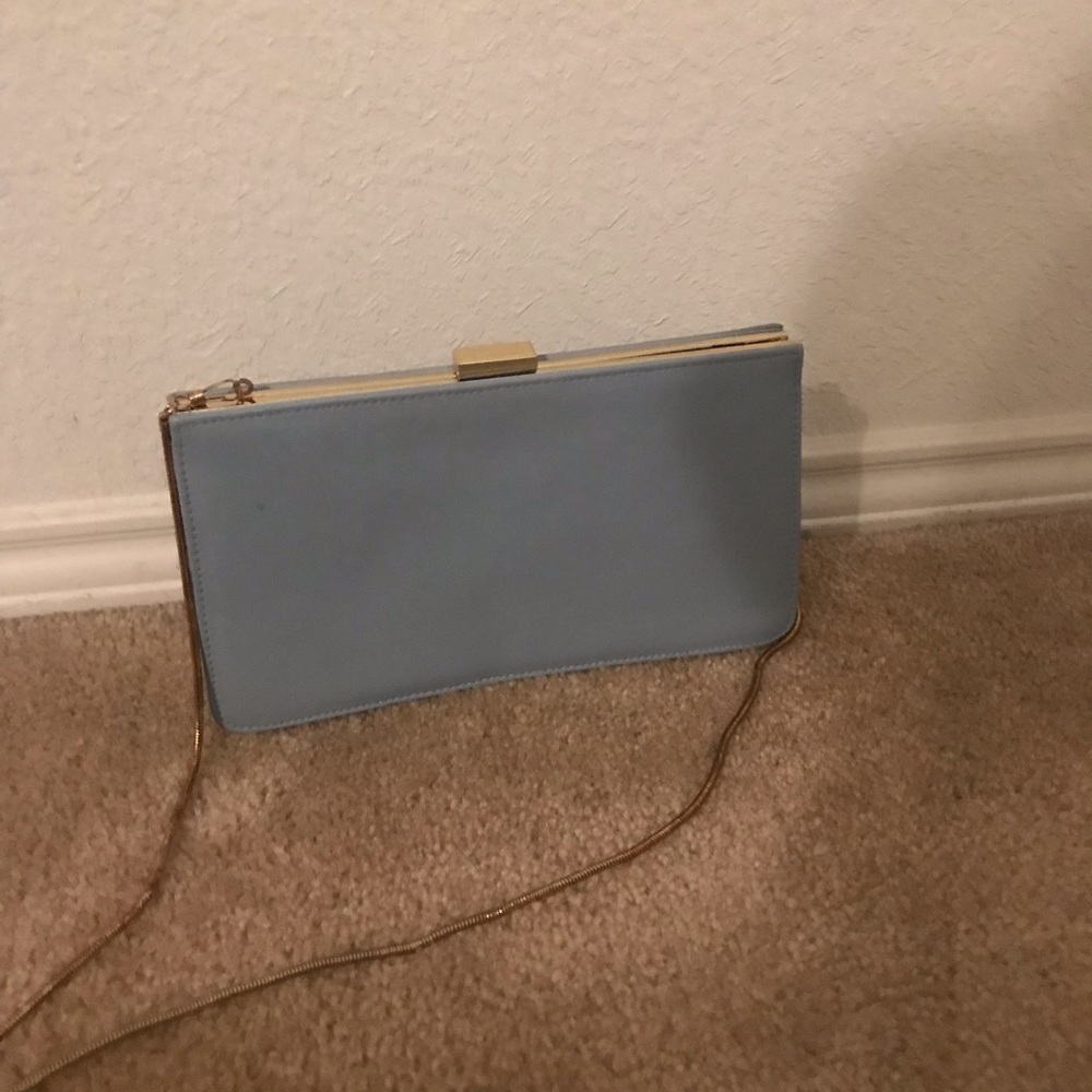 Versatile clutch/crossbody